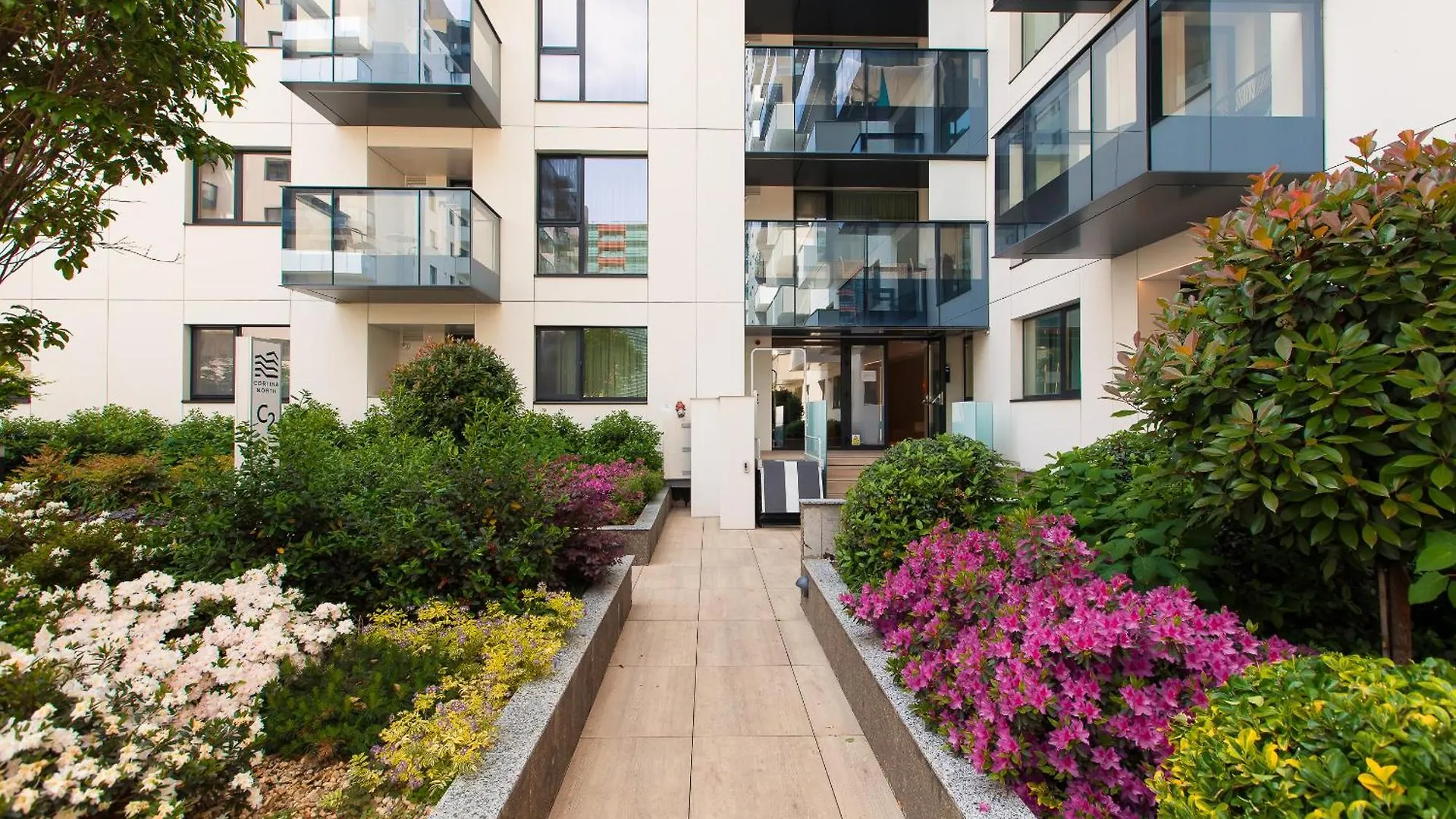 Apartament Elegant High-Rise Studio - Cortina North Voluntari